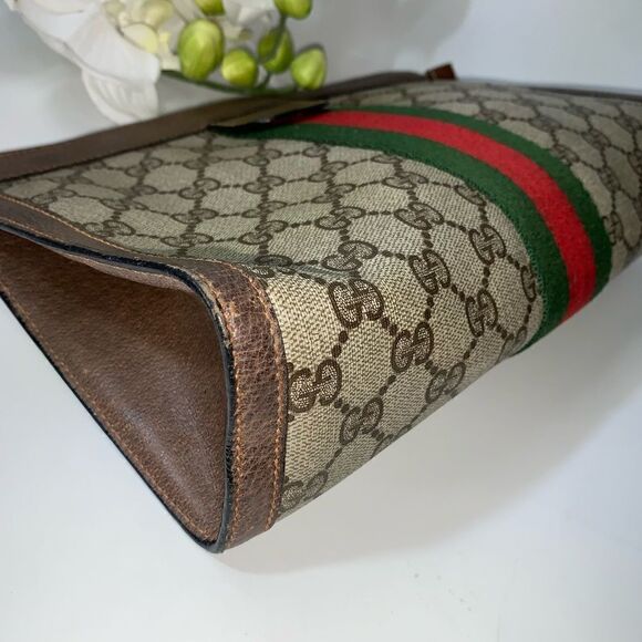 💎Authentic💎 GUCCI Sherry Line GG Logo Clutch Bag - Picture 8 of 14